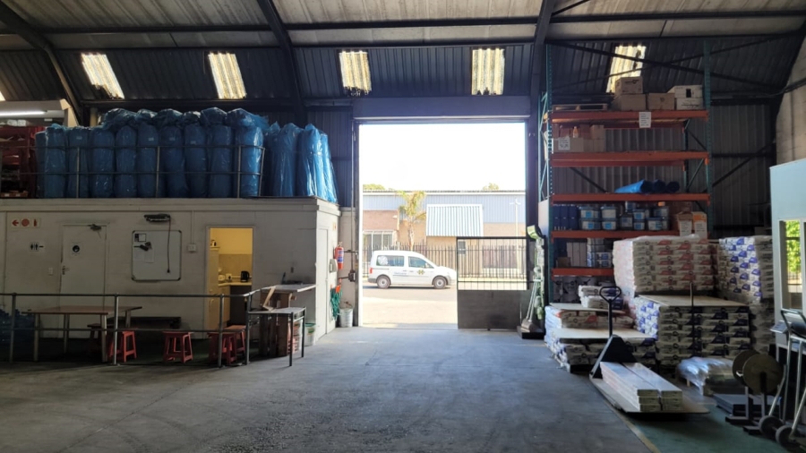 To Let commercial Property for Rent in Maitland Western Cape